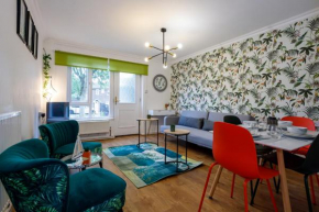 Rest&Recharge @ The Redlynch Apartment (Sleeps 4)